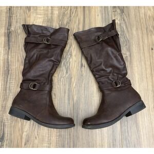 2 Lips Too Wide Calf Womens Boots Size 7 1/2 Too Janelle Brown